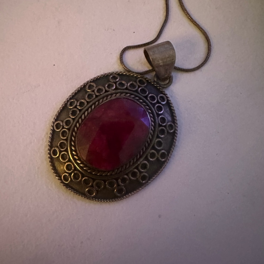 Elegant Silver and Red Pendant Necklace